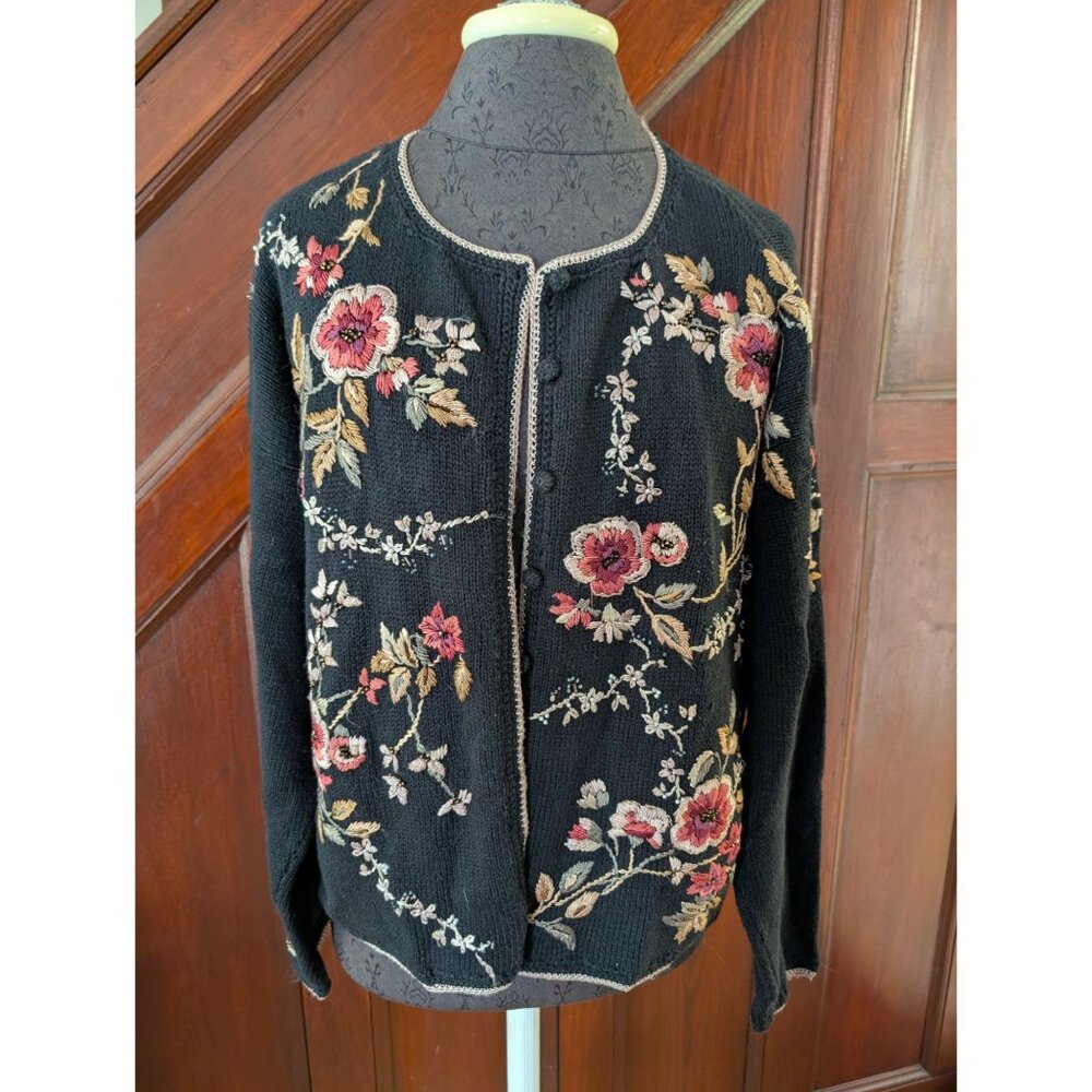 Heirloom Collection Vtg Floral Embroidered Black Cardigan Sweater Size S